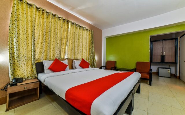 OYO 10765 Hotel Tanish