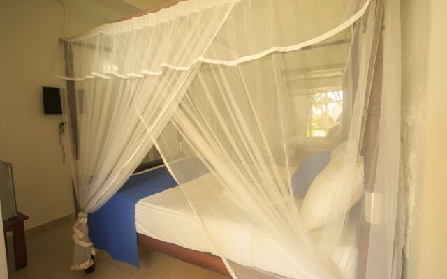 Tharanga Surfing Villa
