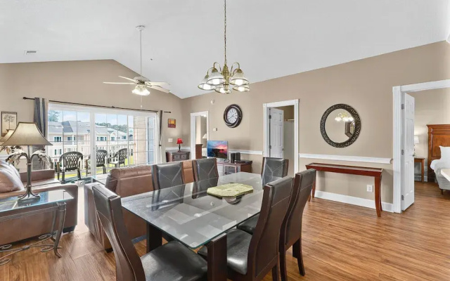 Magnolia North 4835-302