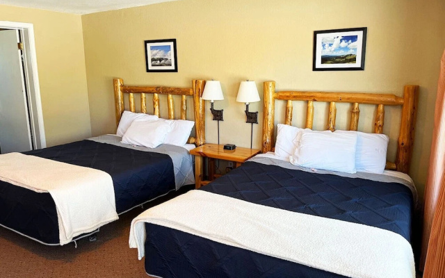 Paiute Trails Inn