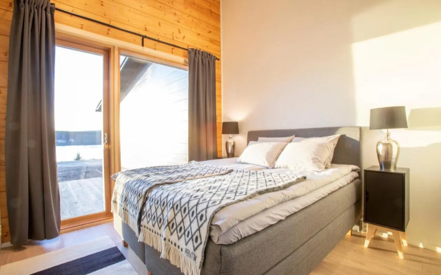 Riverside luxury suites