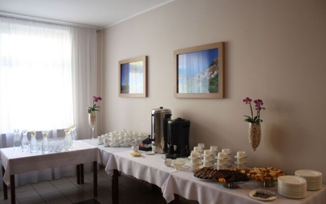 Hotel Dom Polonii