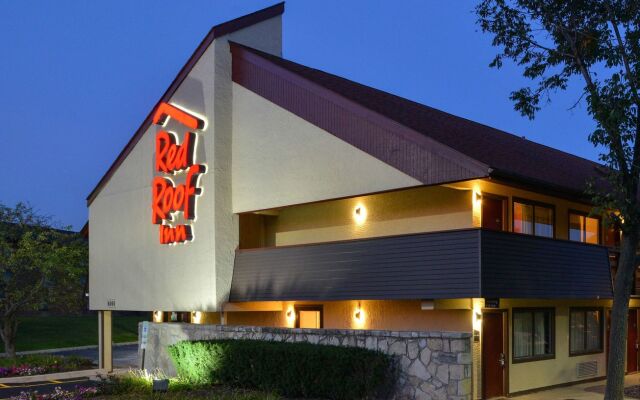 Red Roof Inn Milwaukee Airport