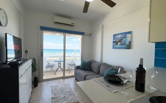 Kolonaki Seaview 1bdr Finikoudes