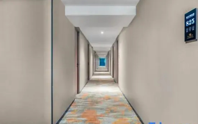 Yuejianghui Serviced Apartment (Guangzhou International Financial City Yuancun Subway Station)