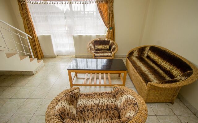 Harlequin Suites Hotel