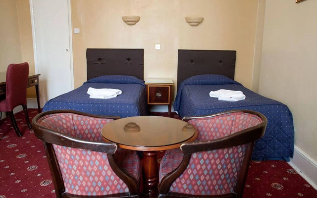 Rose Court Hotel