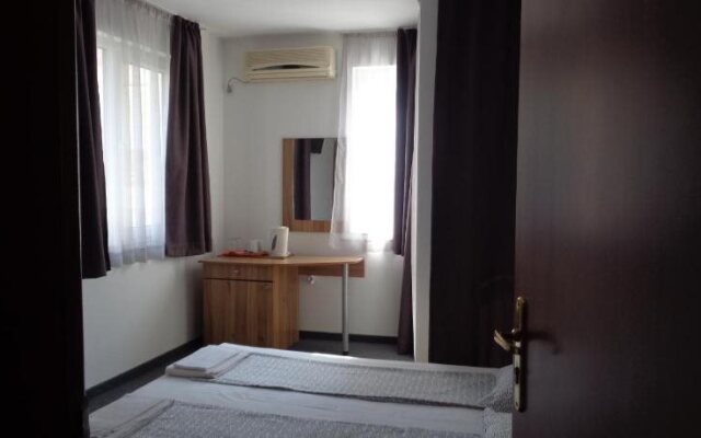 Vlasta Guest House