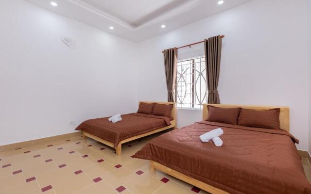 Ruby Villa F1