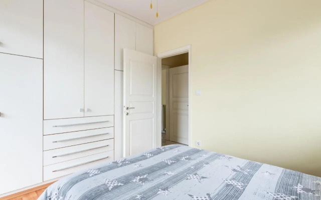 Homely Apartment in Piraeus with Balcony
