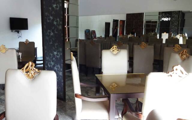 Hotel Kangra Rodeway Inn