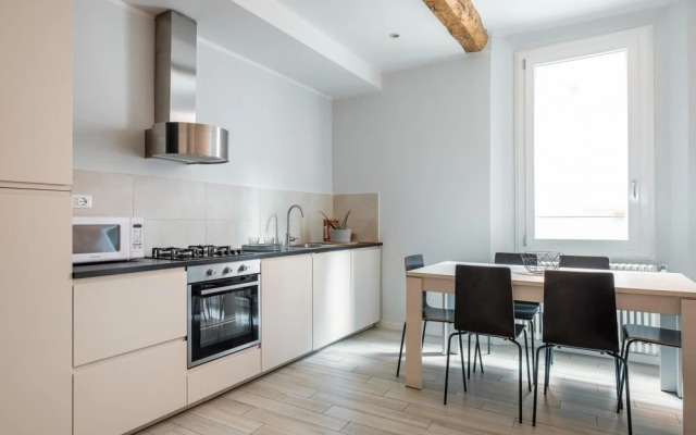 Canonica 1 2 - Family Apartment