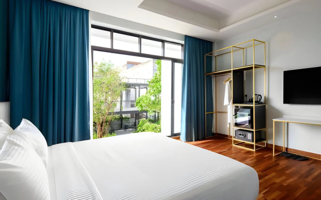 Savv Hotel
