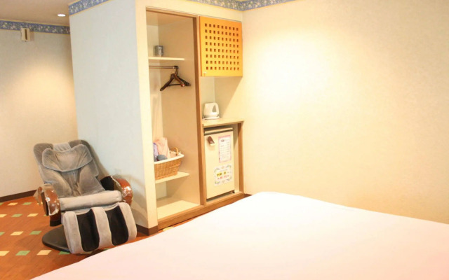 Hotel TROPICAL OSAKA - Adults Only