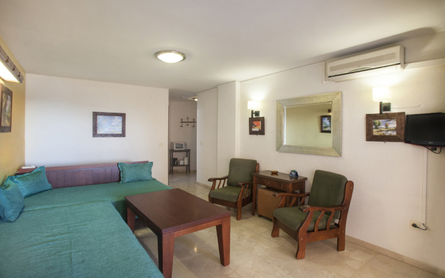 Apartamentos La Jabega