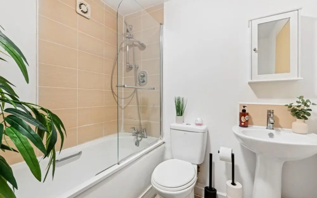 Apartmentsleeps4-parking-wifi-petfriendly-citystay