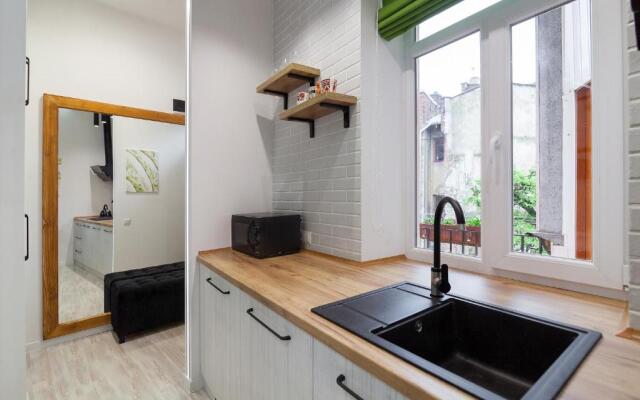 LEOGRAND Loft-studio on Tamanska 8