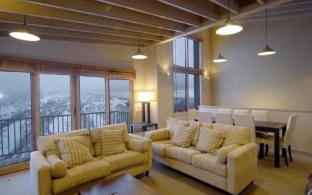 Ultima Apartments