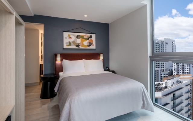 Atwell Suites Miami Brickell by IHG