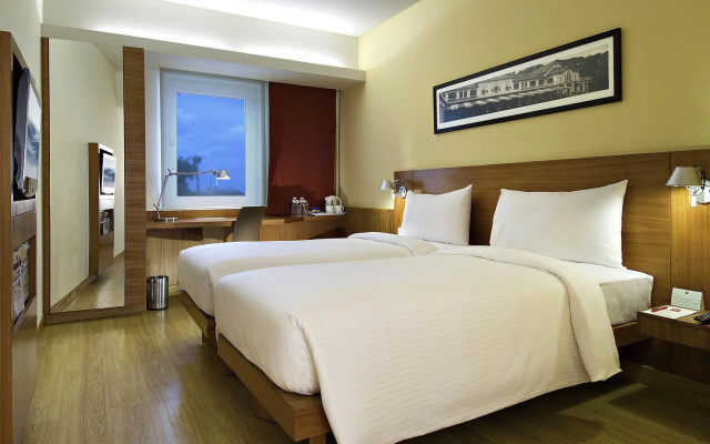 ibis Pune Viman Nagar Hotel