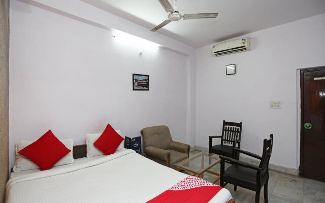 Hotel Lord Shiva by OYO