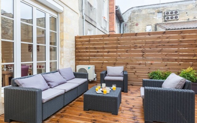 Gorgeous Apartment and Terrace in the City Center