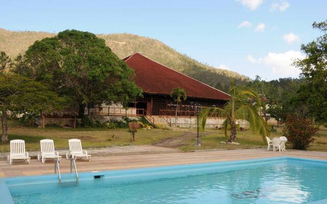 Villa Pinares De Mayari