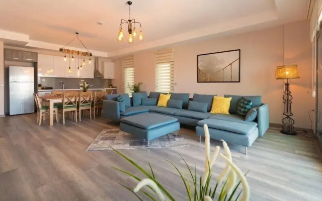 Valsu Homes Sea View Flat