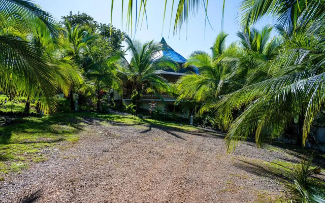 Eco-Lodge Deseo Bamboo