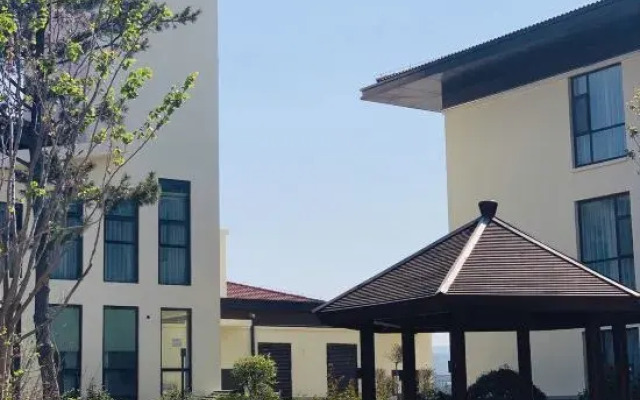 Qingdao Yihai Garden Hotel (Jimo Hot Spring Branch)