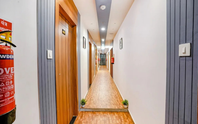 Fabhotel Max
