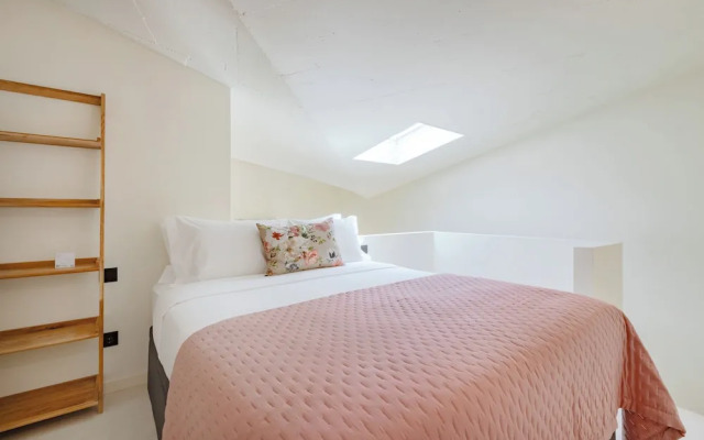 Minimalist Loft at Terracotta Collection