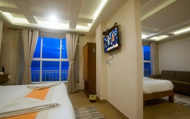 Hotel Lake Himalaya