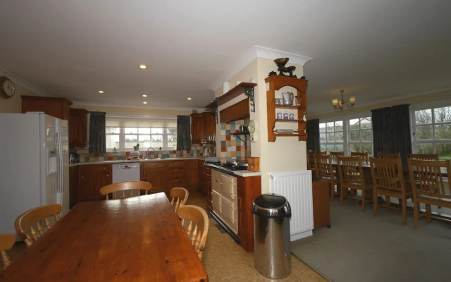 Kennacott Court