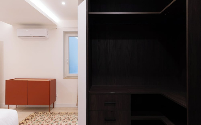 Florette Suites