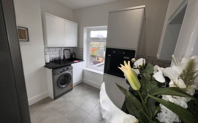 50 wood street burton