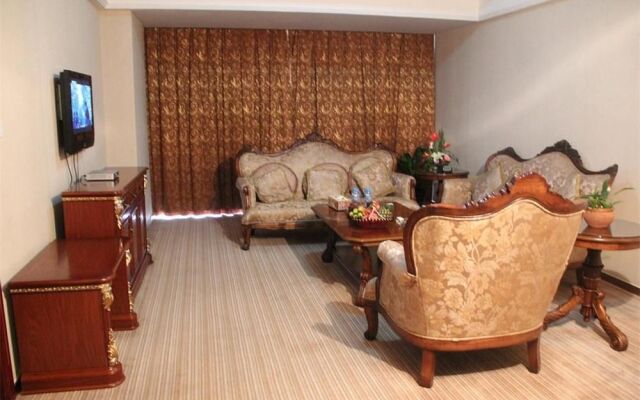 Xishuangbanna Golden Zone Hotel