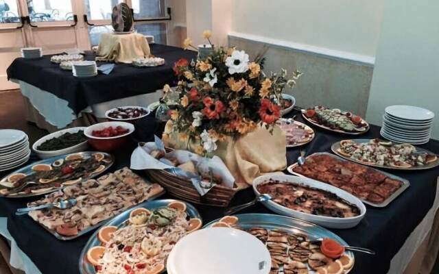 Estella Club & Beauty