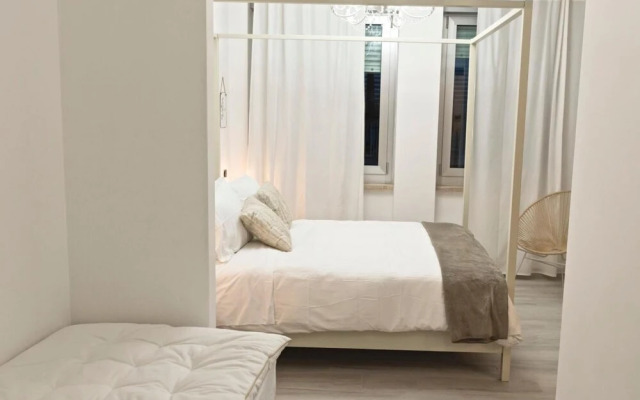 Vatican Luxury 2BD 2BA - Vatican Luxury Rizzo