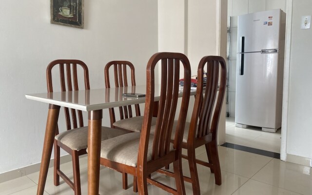Apartamento perto de tudo em condomínio