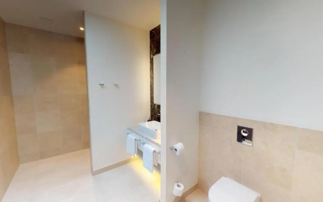 White Pearl Apartment 4.10