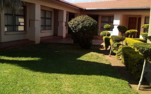 Afro-She Guest Lodge