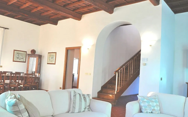 Villa Montecasciano - 8 Sleeps Private Garden