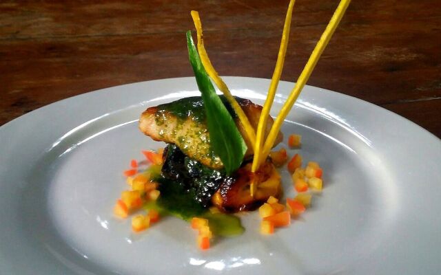 Yaku Amazon Lodge & Expeditions