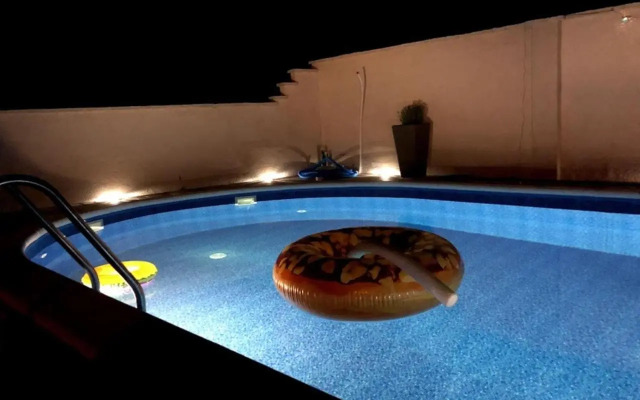 Apartman Matej with pool Povljana