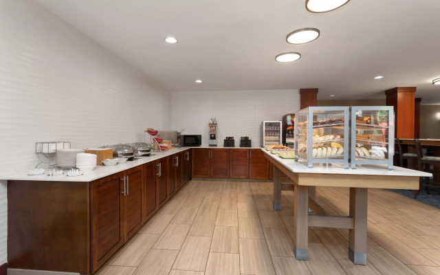 Hawthorn Extended Stay by Wyndham Naples