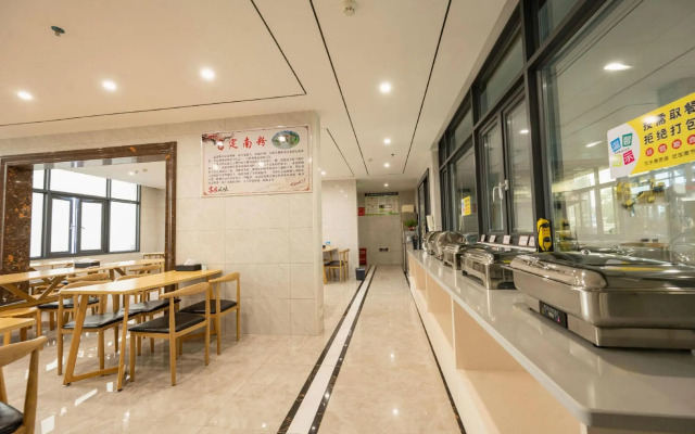 7Days Inn (Ganzhou Dingnan Railway Station)