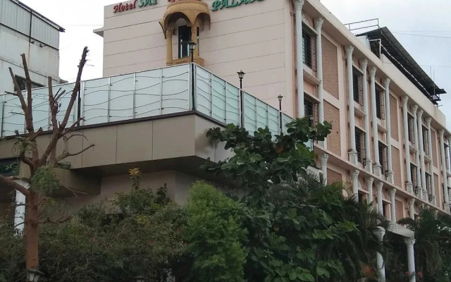 Saibaba International Supreme Hotel