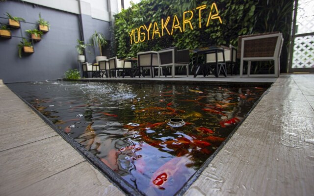 Hotel Dafam Fortuna Seturan