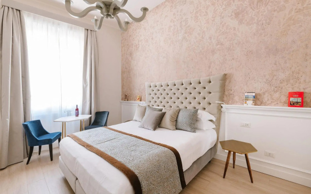 Rhea Silvia Luxury Navona
